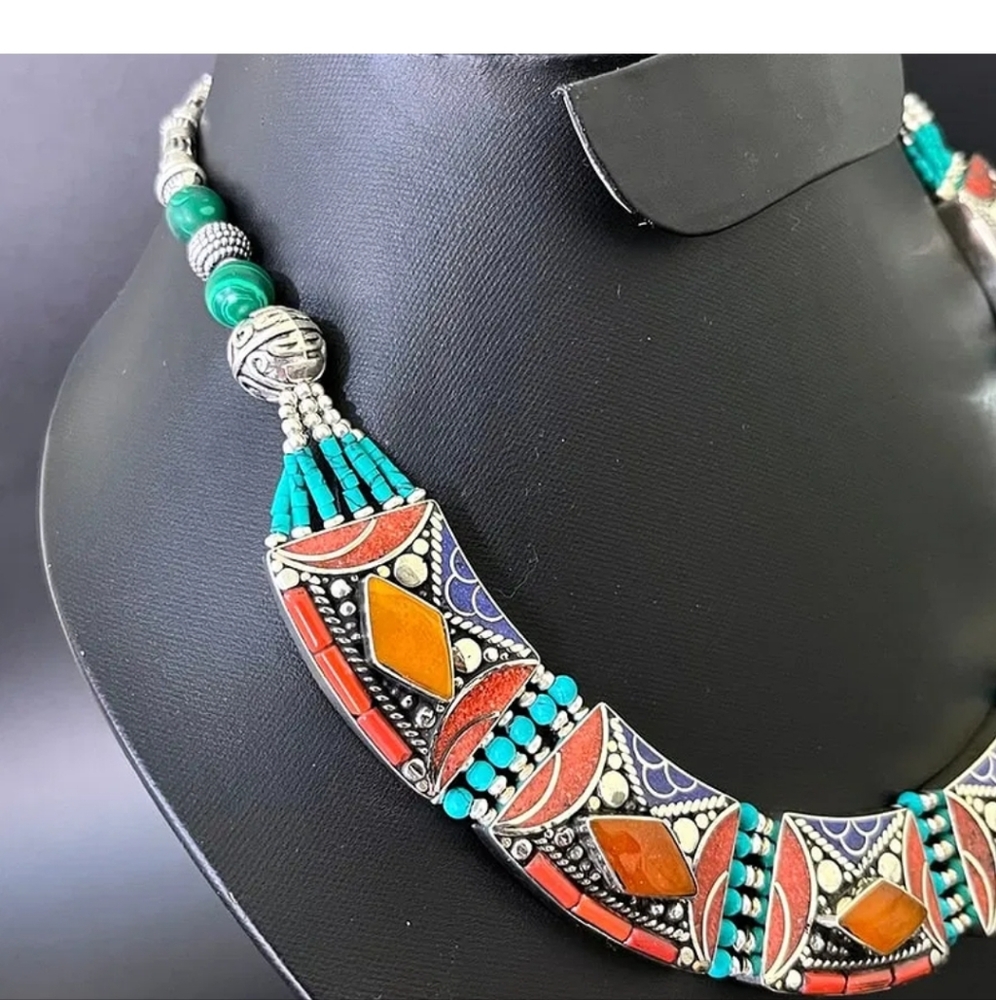 Tibetan Style Collar Necklace - Picture 3 of 3